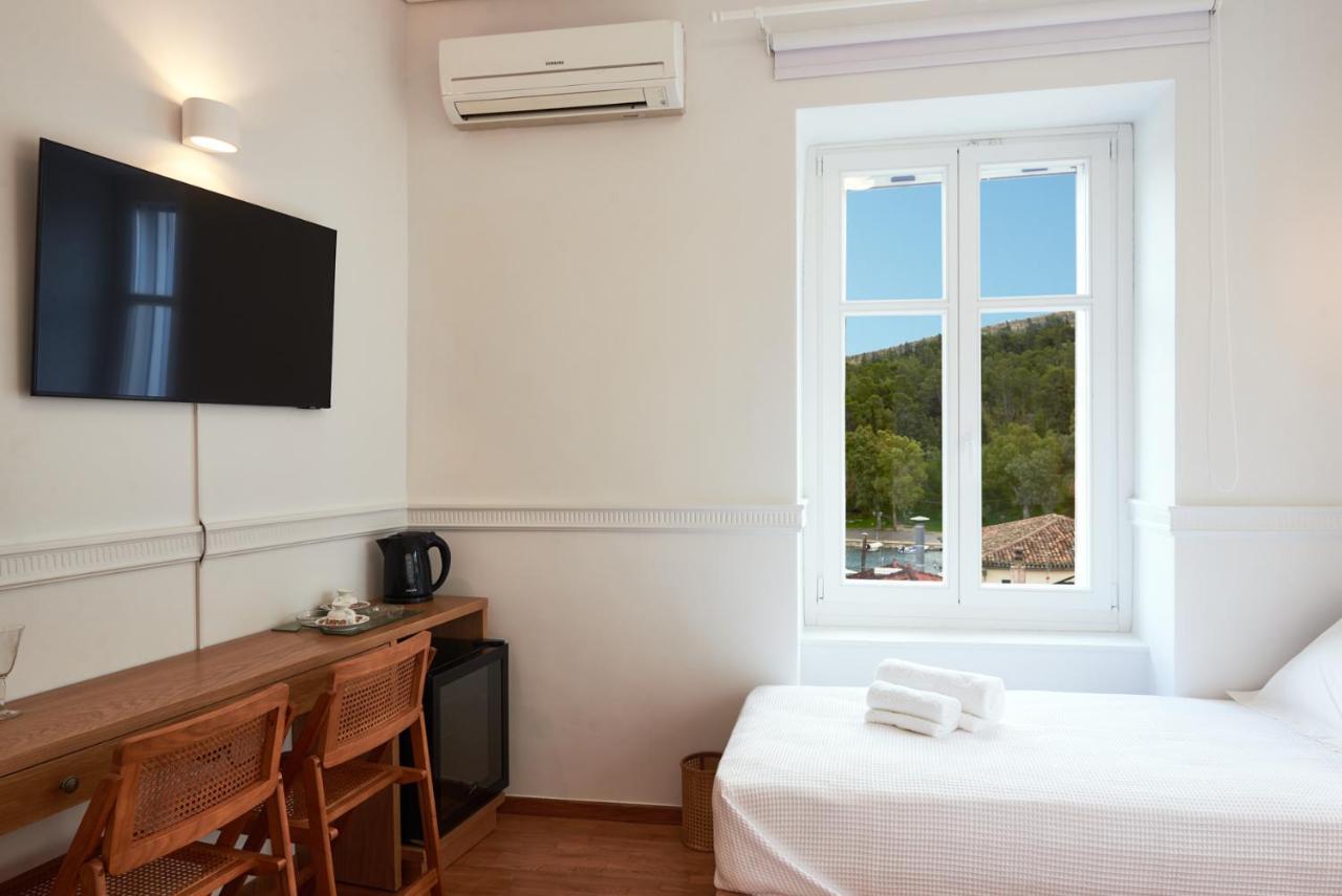 Galaxidaki 1857 guesthouse Galaxídhion Eksteriør billede